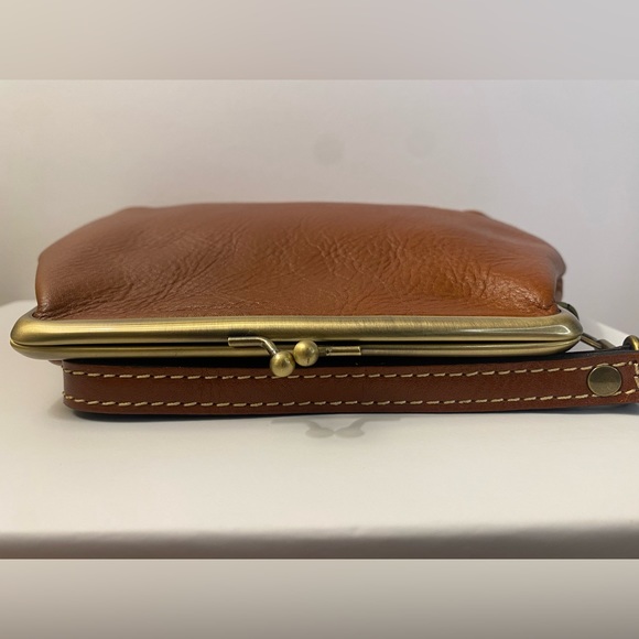 Patricia Nash || SAVENA Clutch Wristlet || Like NEW✨ - Picture 3 of 10